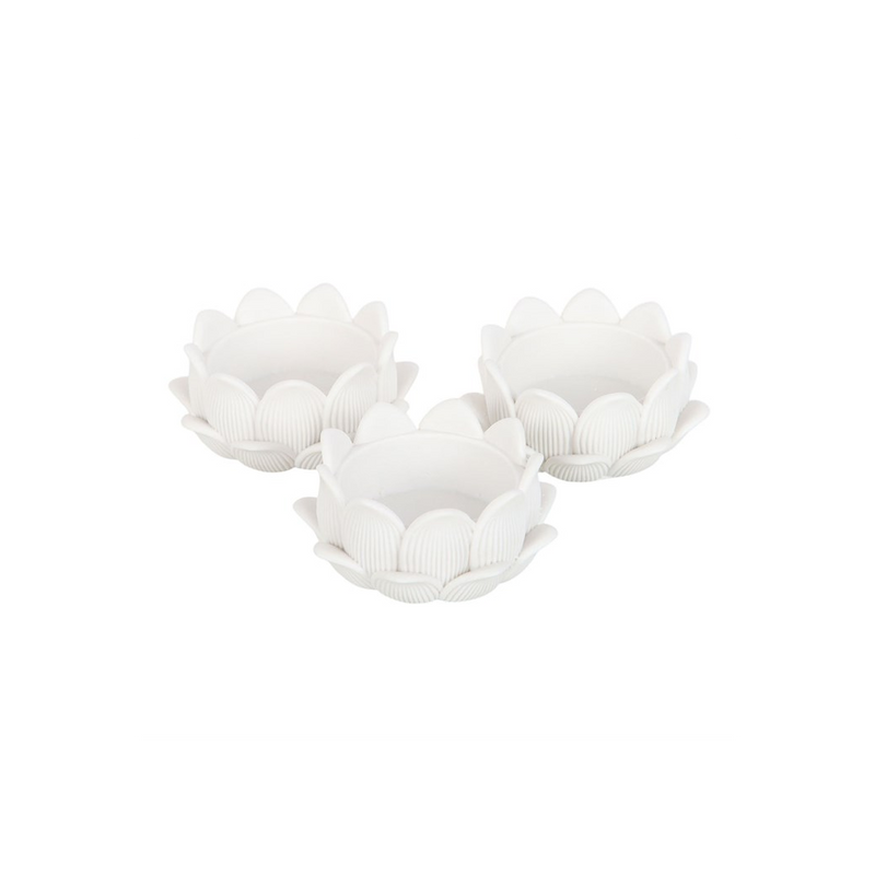 Set of 3 White Lotus Flower Tealight Holders