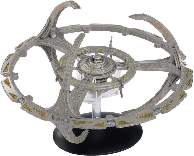 Deep Space Nine XL EDITION Model Diecast Ship SIGNATURE SERIES DS9 (Eaglemoss / Star Trek), rear view