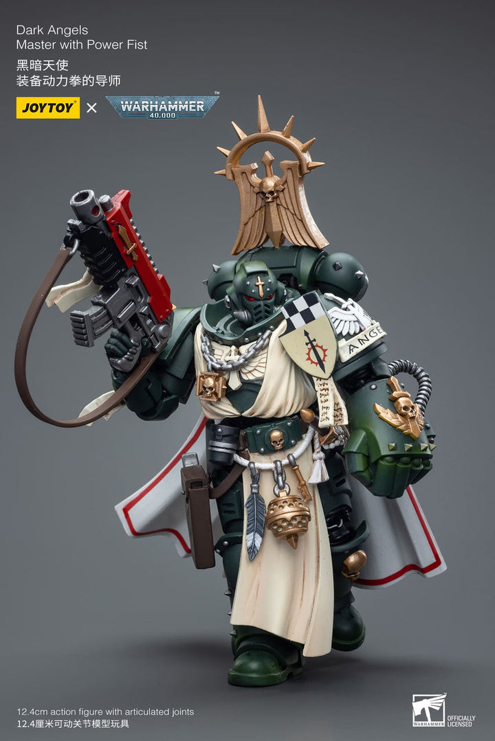 Warhammer 40K 1/18 Scale Dark Angels Master with Power Fist