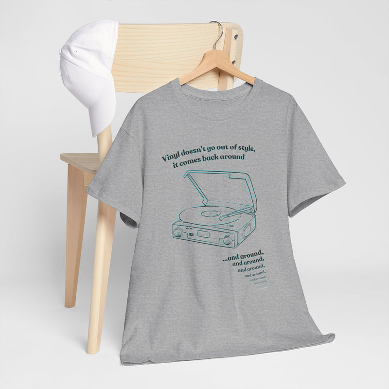 'Vinyl Doesn't Go Out Of Style' Men's T-Shirt, additional view
