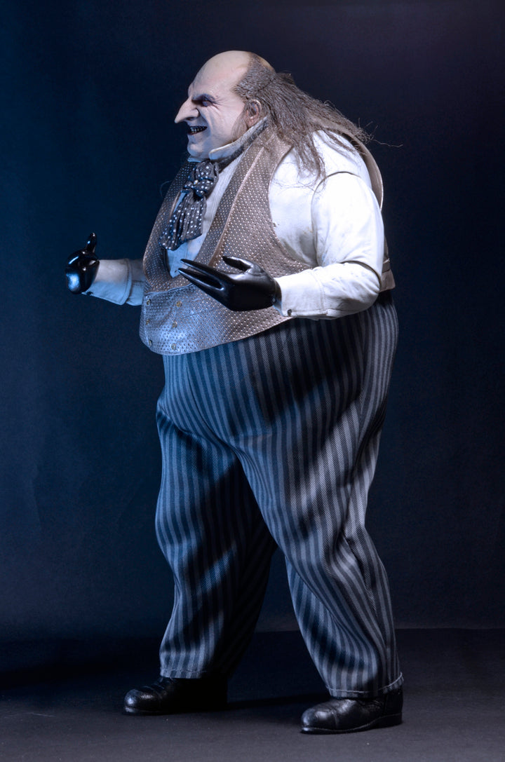 Batman Returns: Mayoral Penguin Danny Devito 1/4 Scale Figure (Pre-Order December2025)