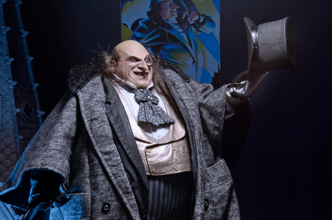 Batman Returns: Mayoral Penguin Danny Devito 1/4 Scale Figure (Pre-Order December2025)