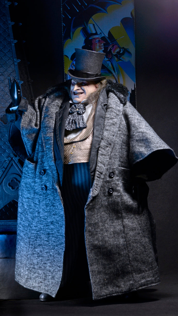 Batman Returns: Mayoral Penguin Danny Devito 1/4 Scale Figure (Pre-Order December2025)