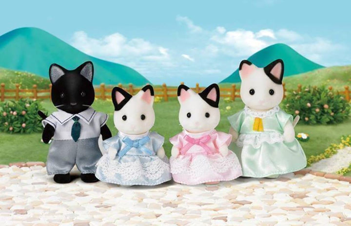 Sylvanian Families Tuxedo Cat Family