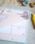 Weekly Planner A4 Pusheen Foodie Blue close up detail