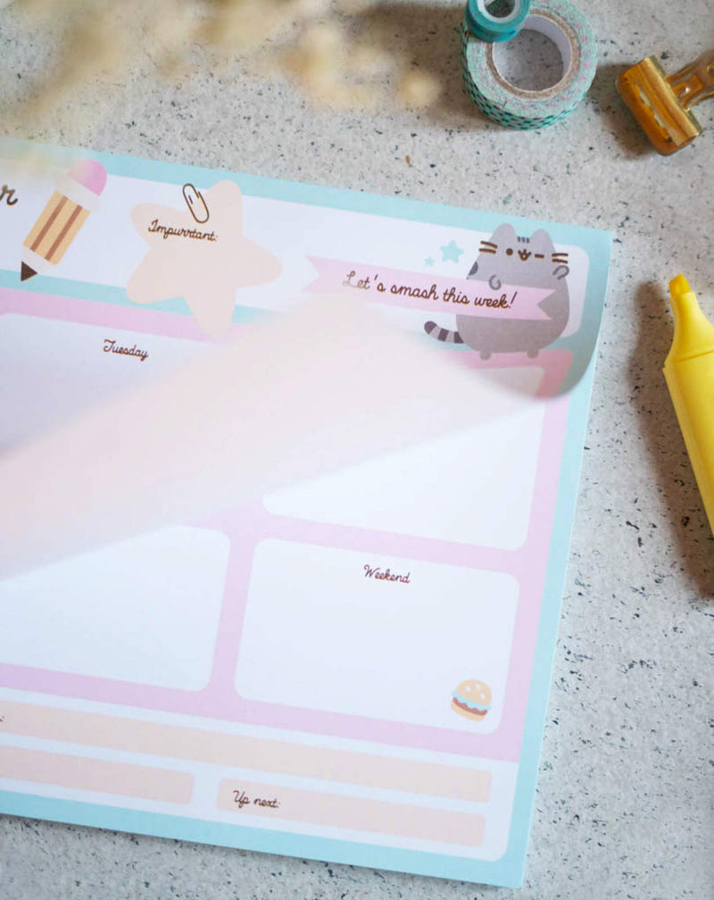 Weekly Planner A4 Pusheen Foodie Blue close up detail