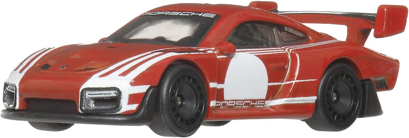 Hot Wheels Premium Car Culture Porsche 935 & 2018 Porsche 935 Twin Pack - Image 3