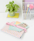 Pusheen Foodie Collection Writing Set close up detail