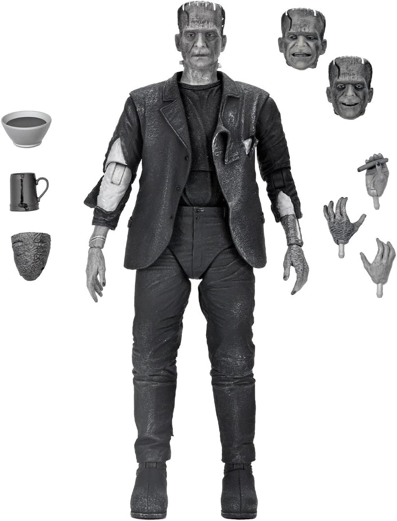 Universal Monsters (B/W) Bride Of Frankenstein "Frankenstein's Monster" Ultimate 7" Scale Action Figure