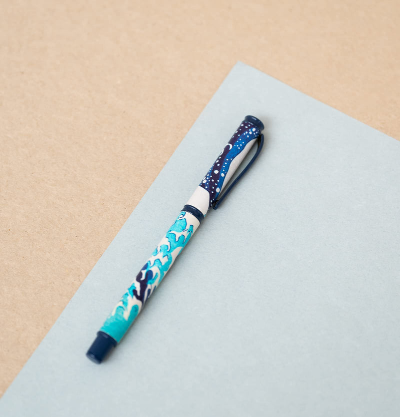 The Great Wave of Kanagawa Hokusai Ballpoint Pen packaging view