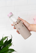 Pusheen Glass Bottle design detail