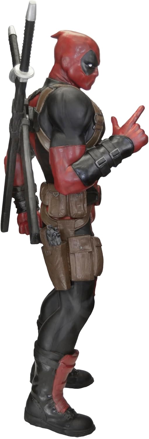 Deadpool Marvel Classics Life-Size Foam Replica (view 3)