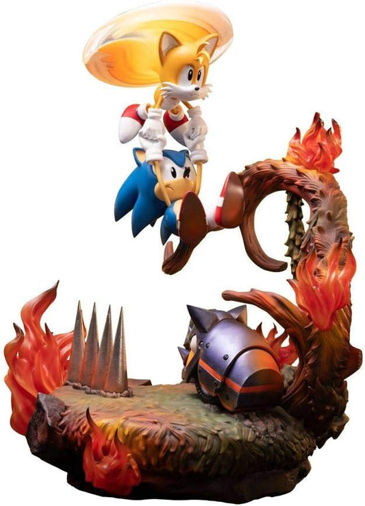 First4Figures Sonic The Hedgehog (Sonic & Tails) RESIN Statue