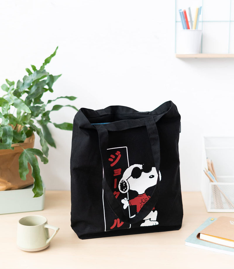 Snoopy Joe Cool Tote Bag close up detail