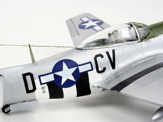 REVELL 04148 P 51D Mustang 1:72 Scale Model Plane - Image 2