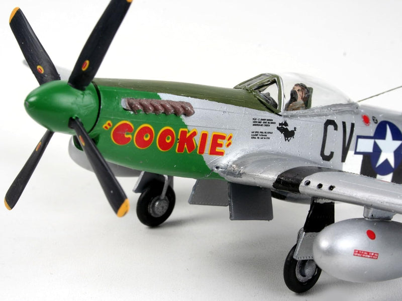 REVELL 04148 P 51D Mustang 1:72 Scale Model Plane - Image 3