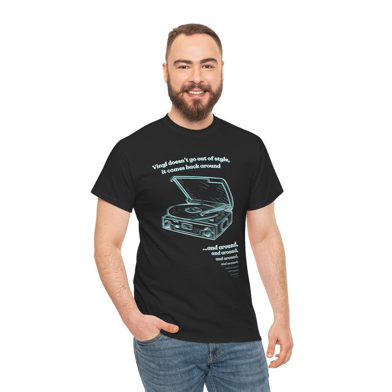 'Vinyl Doesn't Go Out Of Style' Men's T-Shirt, packaging shot