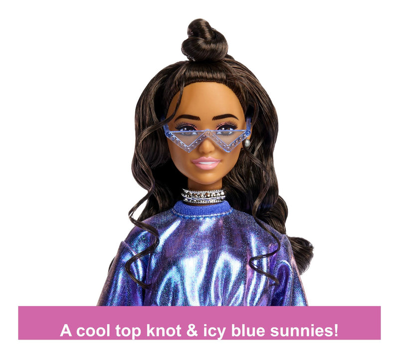 Barbie Deluxe Style Metalic - Blue Sweater - Image
