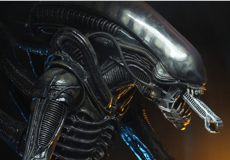 Alien: Big Chap 40th Anniversary Ultimate 1/4 Scale Figure, rear view
