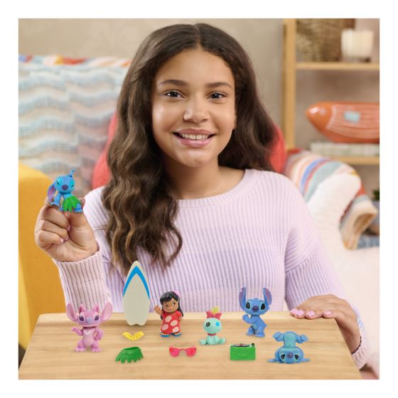 Stitch Stitch Movie Action Figure Set and Accessories