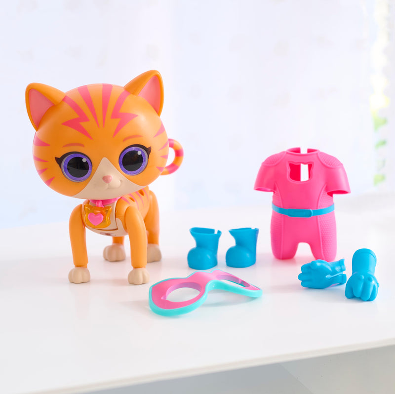 SuperKitties Cat-Tastic Transforming Ginny, rear view