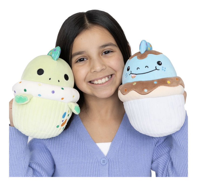 Moriah Elizabeth Cupcake Mystery Plush - Image