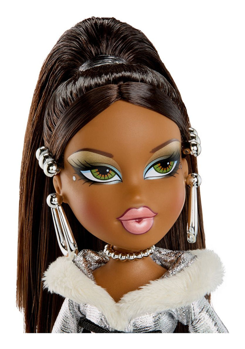 Bratz Stylin Charmz Doll - Sasha - Image