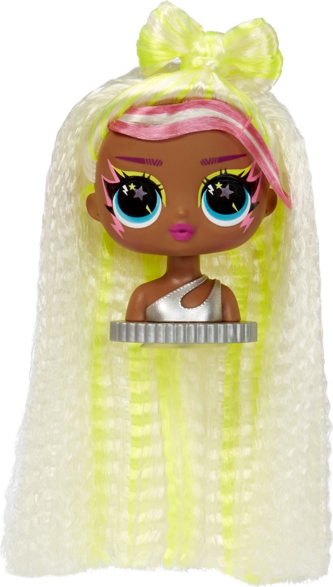 L.O.L. Surprise Tweens Surprise Swap Fashion Doll Crimp Cora - Image 4
