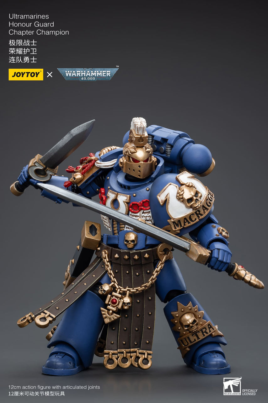 Warhammer 40K 1/18 Scale Ultramarines Honour Guard Chapter Champion