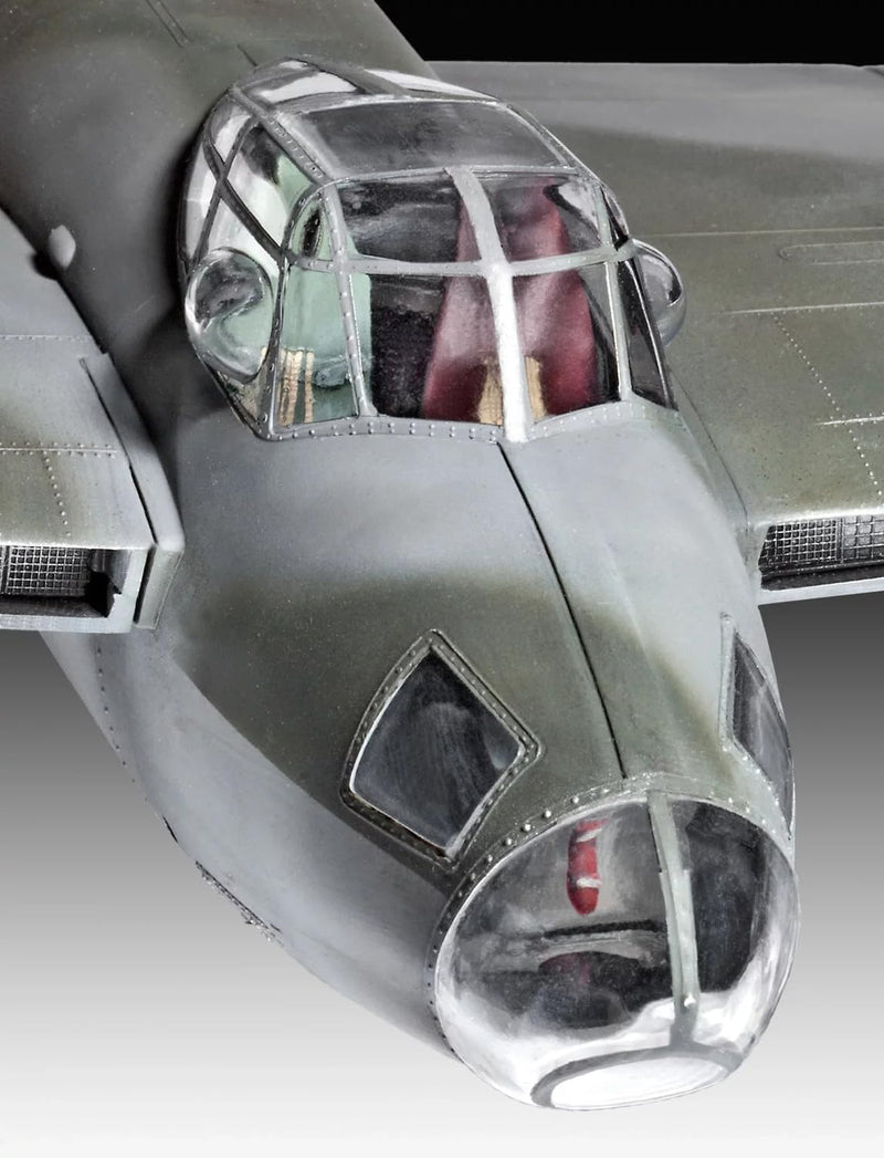REVELL De Havilland Mosquito Mk.IV 1:32 Model Set - Image 3