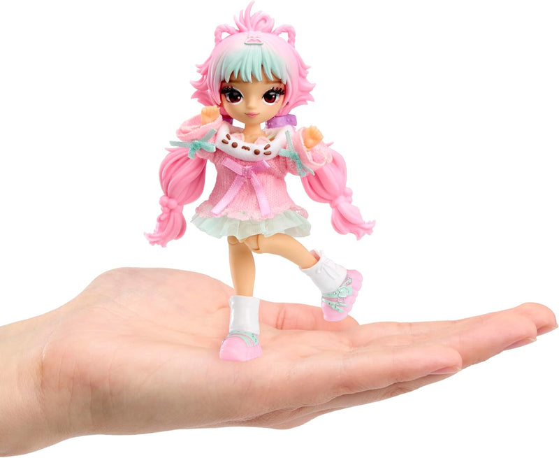 Akiko Kittyama Cosy Mirror Mi Mini Fashion Doll alternate view 4