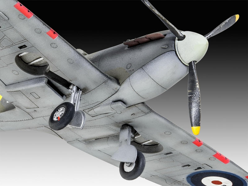 REVELL 03953 Spitfire Mk.IIa 1:72 Scale Model Plane - Image 4