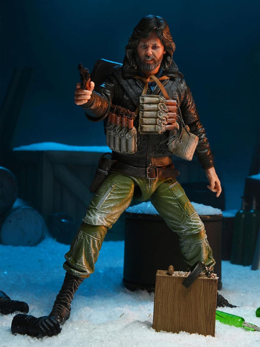 MacReady The Thing (Last Stand) Ultimate 7" Scale Action Figure (view 2)
