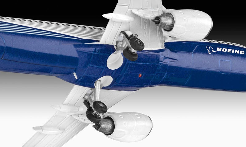 REVELL 03809 Boeing 737 800 1:288 Scale Model Plane - Image 5