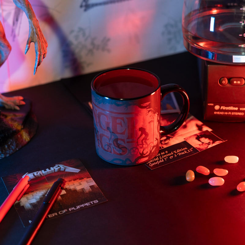 Stranger Things Heat Changing Mug design detail