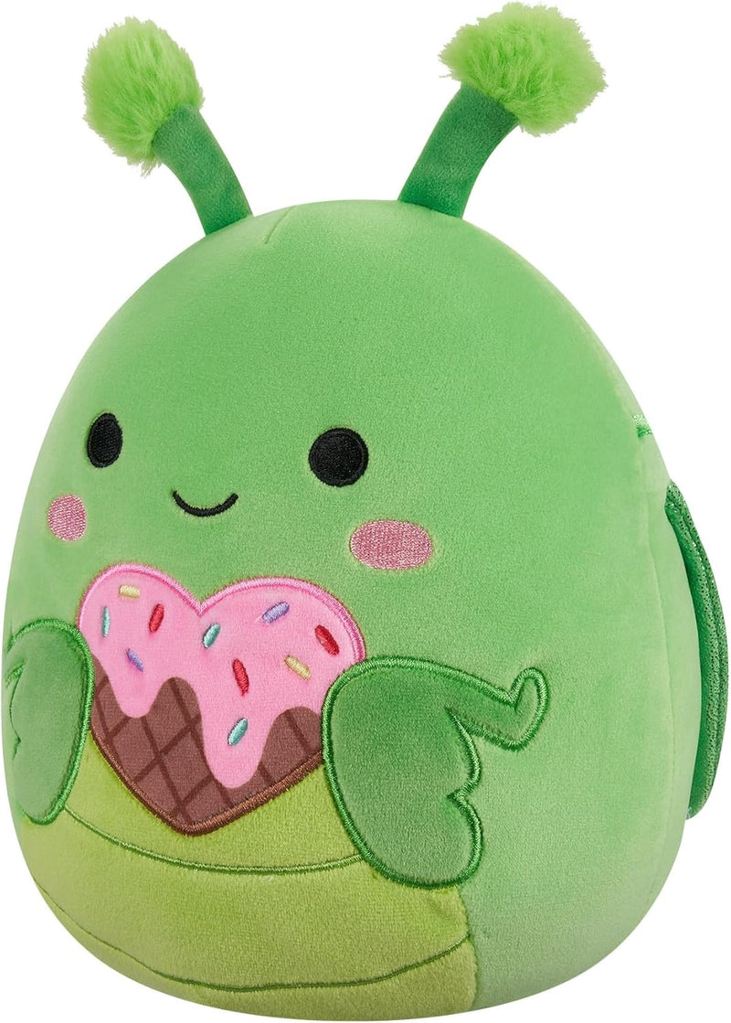 Squishmallows Trenton the Green Praying Mantis Valentine's 7.5 Plush, close-up detail
