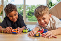 5 Surprise Make-A-Racer Capsule, packaging shot