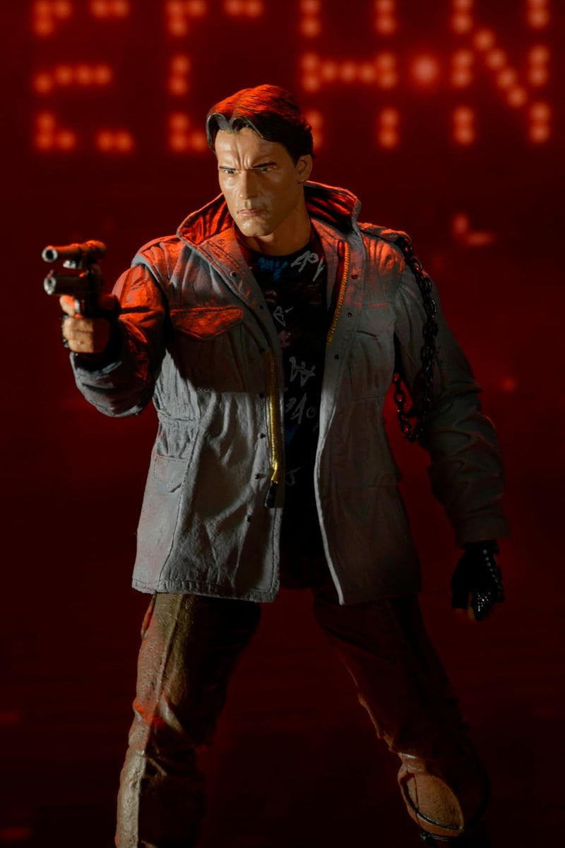 Terminator T-800 Tech Noir Ultimate 7" Scale Action Figure (view 2)
