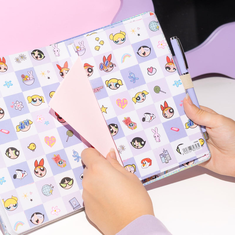 The Powerpuff Girls Premium A5 Notebook With Pen design detail