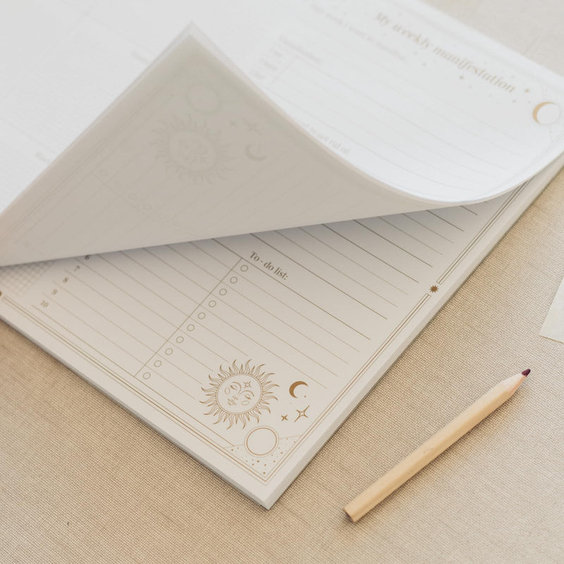 Astral A4 Weekly Planner packaging view