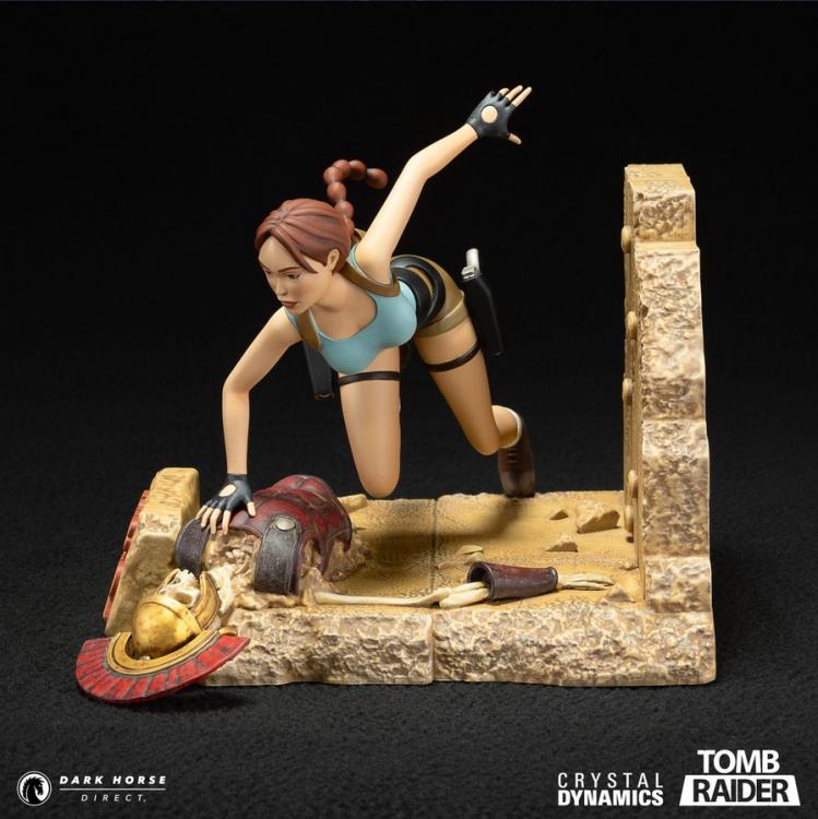 Tomb Raider Lara Croft (Classic Era) PVC Figure