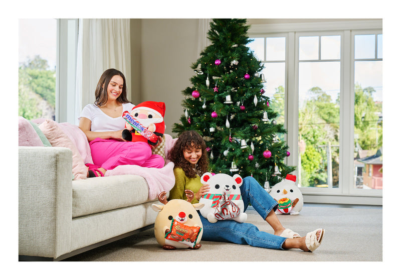 Snackles Christmas 14in Plush S1, in display
