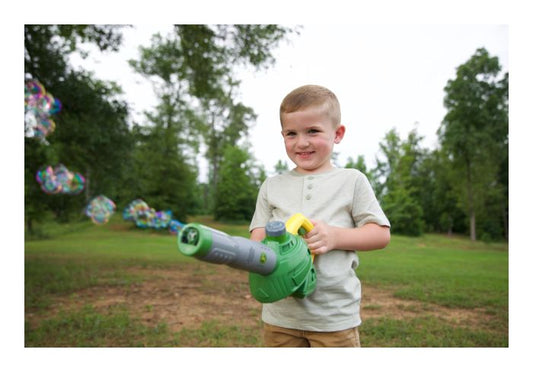 John Deere Bubble Leaf Blower & Refill Can