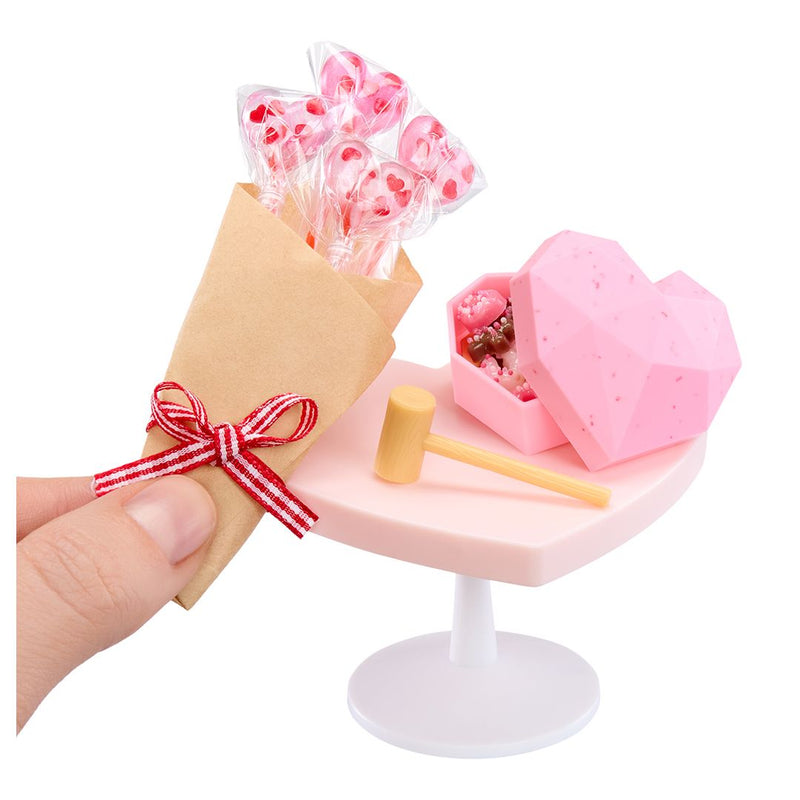 MGA's Miniverse - Make It Mini wth Love PDQ, packaging shot