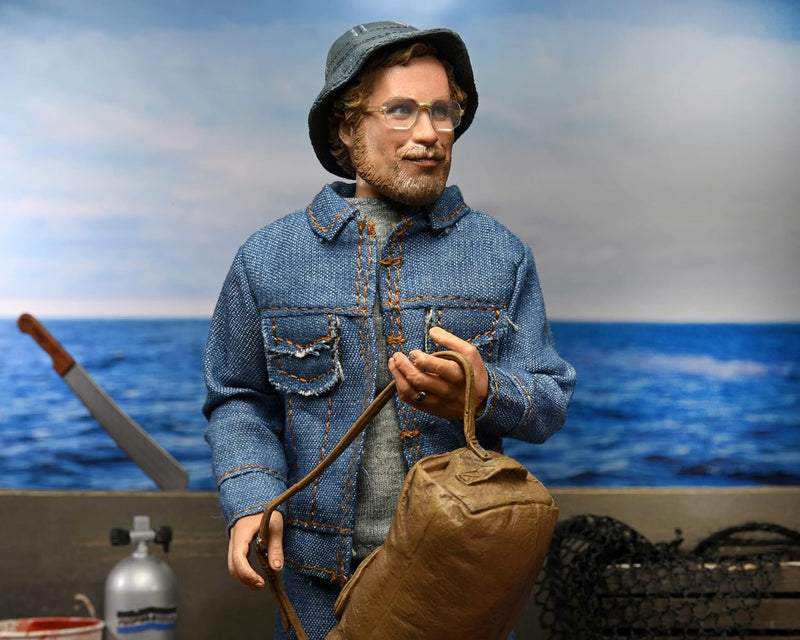 Jaws Matt Hooper (Amity Arrival) 8" Clothed Action Figure (view 3)