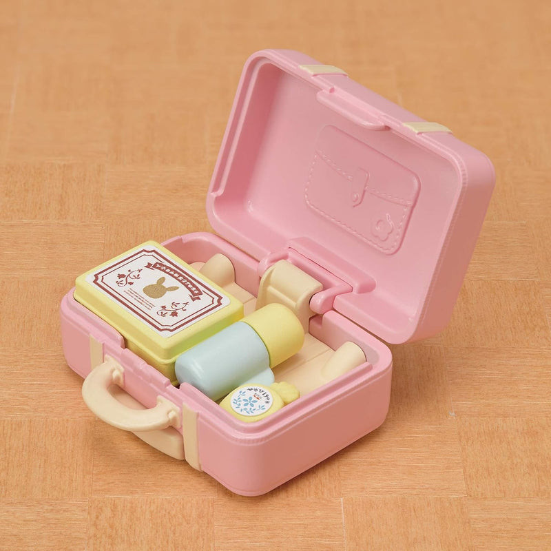 Sylvanian Families Weekend Travel Set Snow Rabbit Mother - Image 8