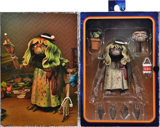 E.T. 40th Anniversary Dress-Up E.T. Ultimate 7" Scale Action Figure (view 2)