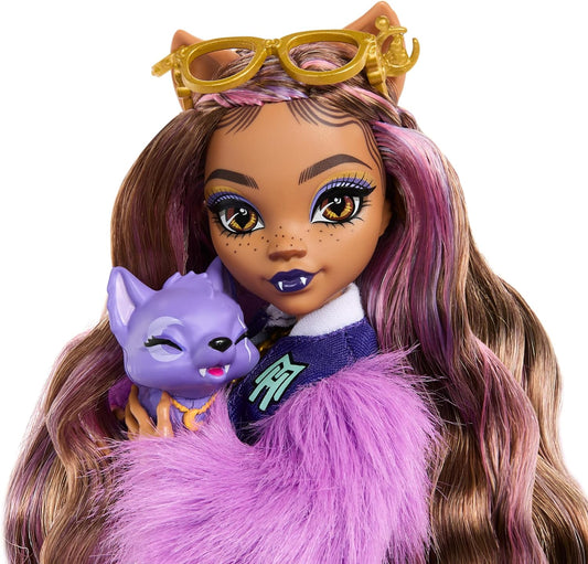 Monster High Clawdeen Wolf Fashion Doll With Pet & Accessories - Image 2