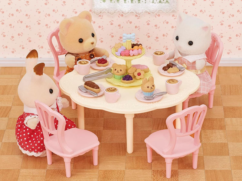 Sylvanian Families Sweets Party Set - Image 5