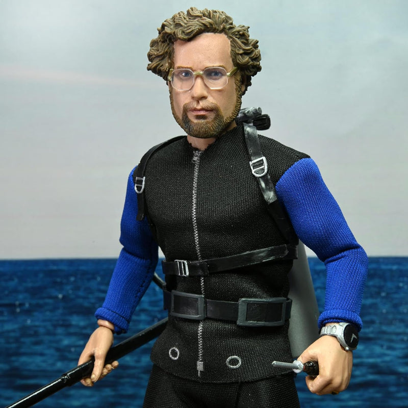 Jaws Matt Hooper (Shark Cage) 8" Clothed Action Figure (view 3)
